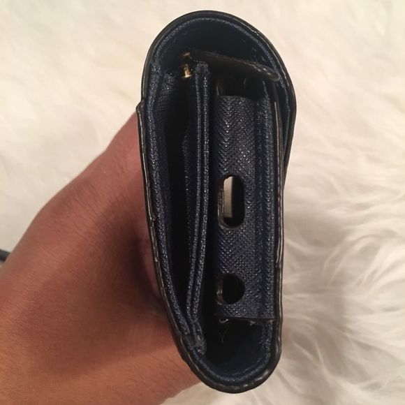 Michael Kors wristlet iPhone 5 blue wallet - Picture 7 of 8